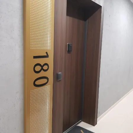 Old Town Wes Quality *